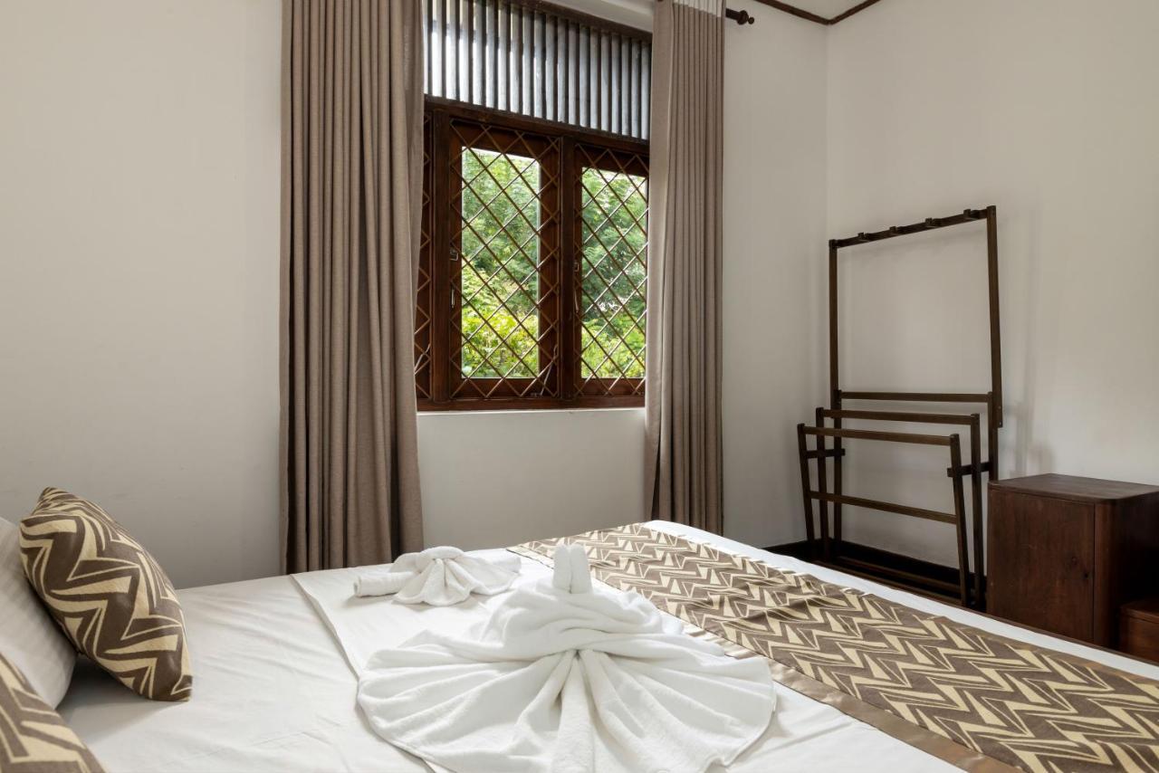 Surveyor'S Residence Bungalow Kandy Kültér fotó