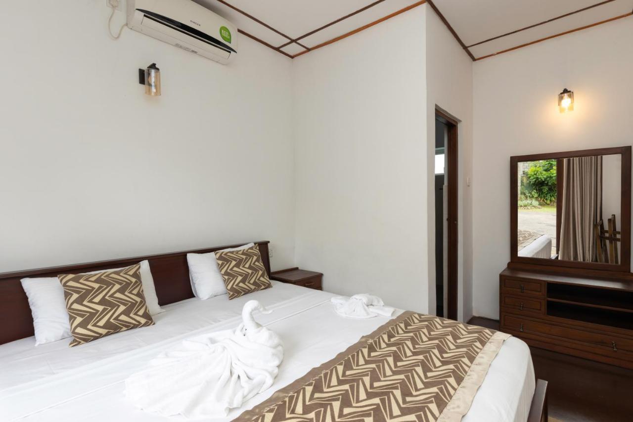 Surveyor'S Residence Bungalow Kandy Kültér fotó