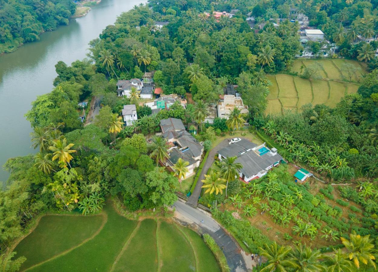 Surveyor'S Residence Bungalow Kandy Kültér fotó